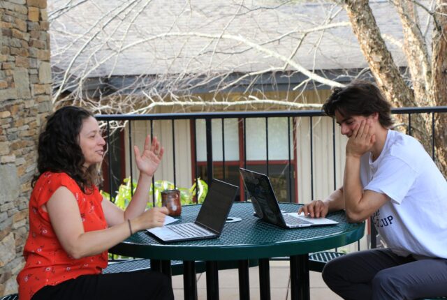 The Biology and Environmental Science crew tutors students.