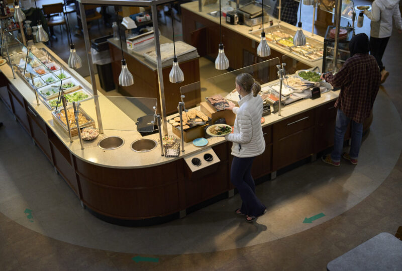 Students serve themselves at our buffet dining hall gladfelter